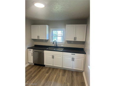 This Stunning Colonial 4 bedroom 1 full and 2 half baths, fenced - photo 12