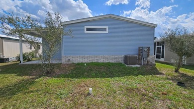 Welcome to this beautifully designed 2-bedroom, 2-bath modern - photo 5