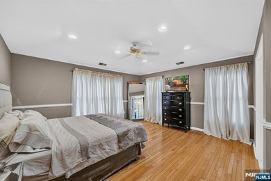 Spectacular Colonial in Sought-After Vizcaya Estates! Welcome to - photo 21