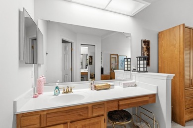 Welcome to this bright and inviting 2 bedroom, 2 bath - photo 25