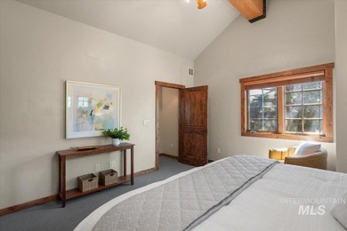 PRICE REDUCED $50K!! Explore the pinnacle of mountain getaway - photo 29