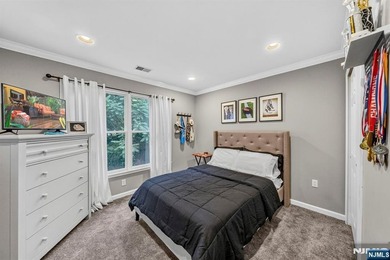 Spectacular Colonial in Sought-After Vizcaya Estates! Welcome to - photo 29