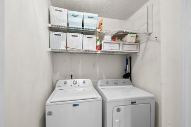 Welcome to this bright and inviting 2 bedroom, 2 bath - photo 31