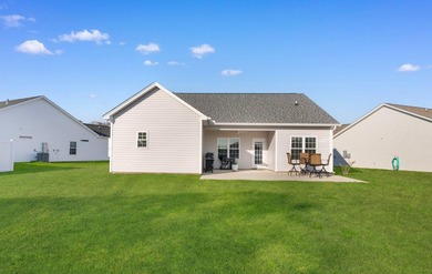Welcome to 255 Lakota Loop, a home that offers the perfect blend - photo 32