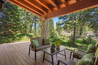 PRICE REDUCED $50K!! Explore the pinnacle of mountain getaway - photo 32