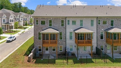 Chattahoochee River - Gwinnett County Townhome/Townhouse Sale Pending in Peachtree Corners Georgia