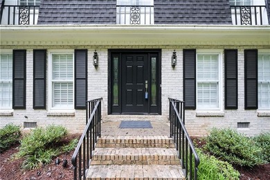 Prestigious Smoke Rise Sub-Division*Beautiful 4 Bedrooms/3 Baths - photo 4