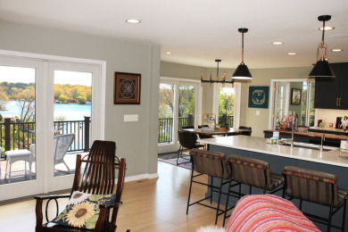 Custom built 5,000 square foot lake home on 1.3 private acres! - photo 9