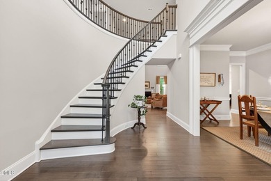 Welcome to resort-style living in the highly sought-after - photo 4