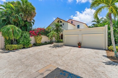 Beautifully remodeled 3 BR/3 BA home with a full 2 car garage in - photo 3
