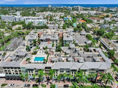 Location Location in the heart of Pineapple Grove, just one - photo 1