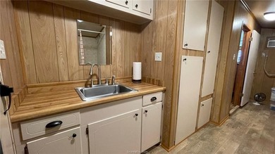 Premier Recreational & Hunting Ranch on the Navasota River! - photo 11