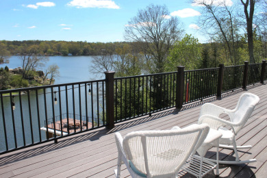 Custom built 5,000 square foot lake home on 1.3 private acres! - photo 10