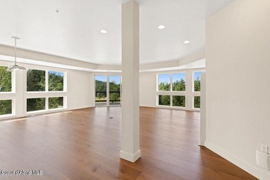 Welcome to this well-appointed condo offering comfort - photo 6
