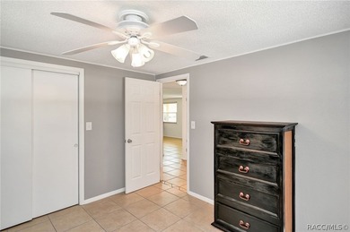 Paradise Country Club Estates is a very nice neighborhood - photo 17