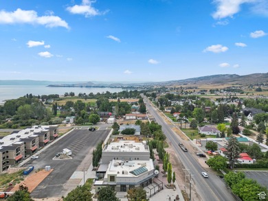 Modern Luxury Condo Near Bear Lake Short term rental Approved - photo 45