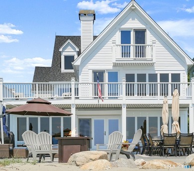 Toes in the sand! Welcome to direct WATERFRONT Living where the - photo 4