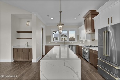 Experience the ultimate Surf City waterfront lifestyle at 113