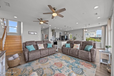 Nestled in the heart of North Topsail Beach in a quiet