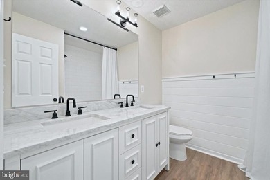 ***Solar panel is owned***Welcome to the sought after Middletown - photo 24