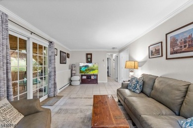 Welcome home to this beautifully maintained 4-bedroom bi-level - photo 25