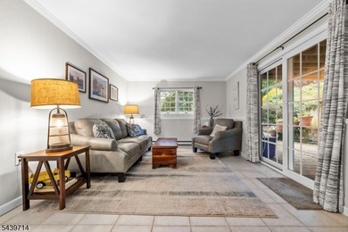 Welcome home to this beautifully maintained 4-bedroom bi-level - photo 26
