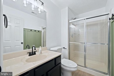 ***Solar panel is owned***Welcome to the sought after Middletown - photo 32