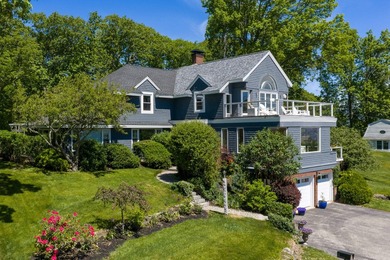 Perched on an elevated 1+ acre lot in the coveted Shore Acres - photo 5