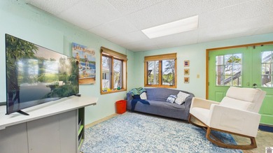 Enjoy the lake life in this 5+ bedroom (sleeps 15) 3 bath - photo 36