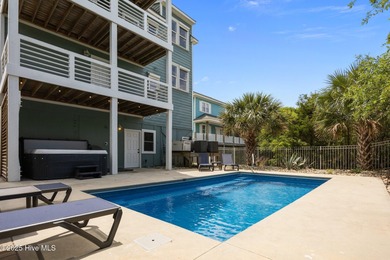 Nestled in the heart of North Topsail Beach in a quiet