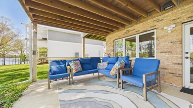 Enjoy the lake life in this 5+ bedroom (sleeps 15) 3 bath - photo 41