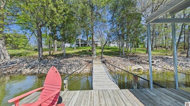 Enjoy the lake life in this 5+ bedroom (sleeps 15) 3 bath - photo 46