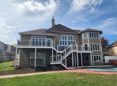 Stunning Crosswinds neighborhood home overlooking a serene pond - photo 2
