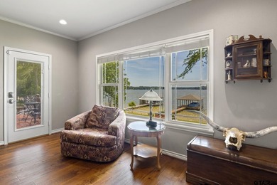 Welcome to this exceptional waterfront retreat on Lake Bob - photo 21