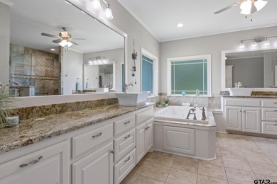 Welcome to this exceptional waterfront retreat on Lake Bob - photo 22