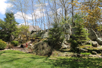 Custom built 5,000 square foot lake home on 1.3 private acres! - photo 24