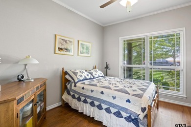 Welcome to this exceptional waterfront retreat on Lake Bob - photo 27