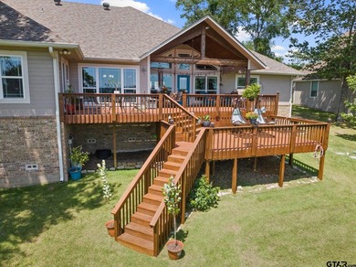 Welcome to this exceptional waterfront retreat on Lake Bob - photo 39