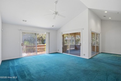New price & sellers have said they would entertain offers - photo 6