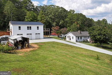 (private lake, pond, coastal) Home For Sale in Clarkesville Georgia