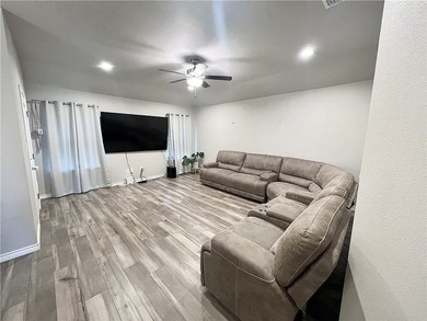 Welcome to your home sweet home! Built in 2022, this beautiful - photo 5