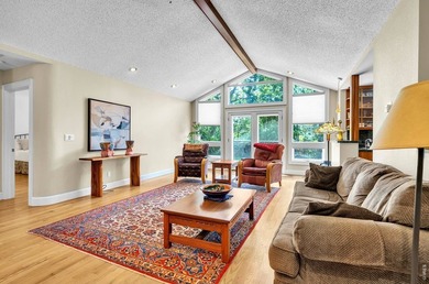 This fabulous Gunbarrel Ranch Home is located in the South - photo 5