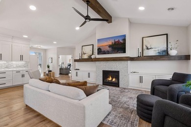 Custom built Slab on Grade home by Lang Builders in 2022 - photo 5