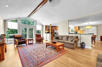 This fabulous Gunbarrel Ranch Home is located in the South - photo 6