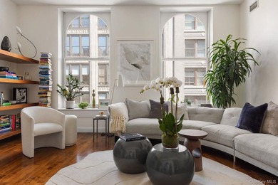 Welcome to lucky loft 7A at the refined Bullmoose. This gorgeous - photo 3