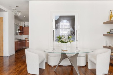 Welcome to lucky loft 7A at the refined Bullmoose. This gorgeous - photo 5