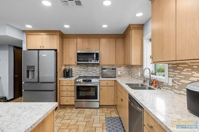 Welcome to 5907 Tropical Blvd, a stunning Santa Fe-style 2-story - photo 15