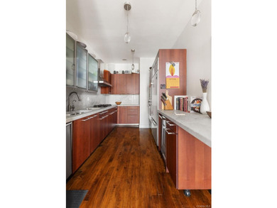 Welcome to lucky loft 7A at the refined Bullmoose. This gorgeous - photo 6