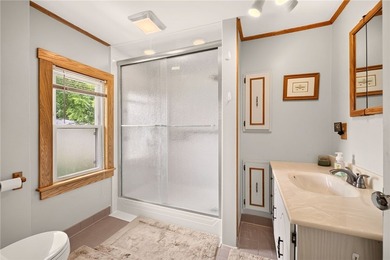 Welcome to this lovingly maintained 3-bedroom, 1.5-bath home in - photo 17