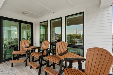 For comp purposes only. Unit includes 40ft boatslip at - photo 18